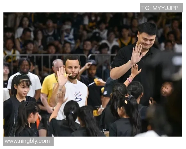 姚明亲赴古巴探访篮球文化与热情球迷的精彩之旅