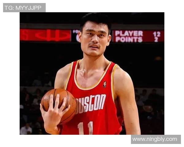 陈冠希谈姚明的篮球成就与个人魅力对中国体育的影响与启示