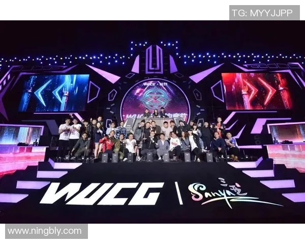 拼出梦想与荣耀1000片拼图带你走进足球明星的世界